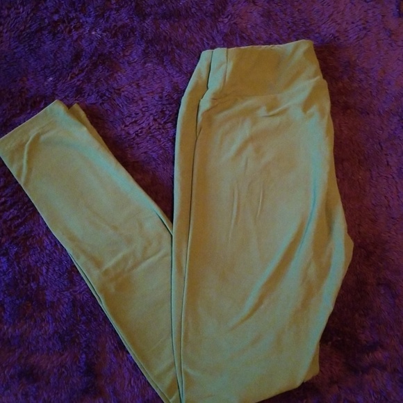 Lularoe Solid Leggings - Picture 1 of 3